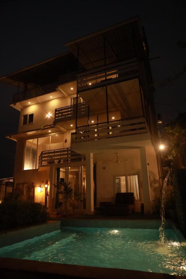 Aurus Villa Corgao エクステリア 写真